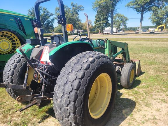 Image of John Deere 5300 equipment image 4