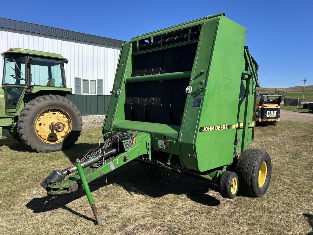 Image of John Deere 535 Primary image