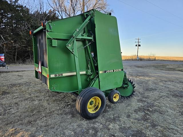 Image of John Deere 535 equipment image 3