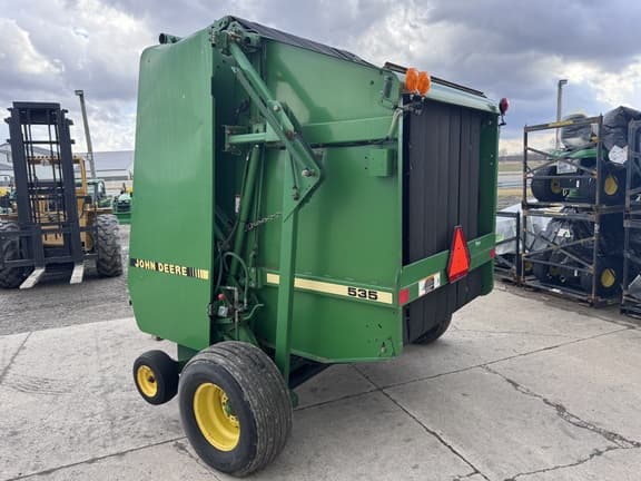 Image of John Deere 535 equipment image 4