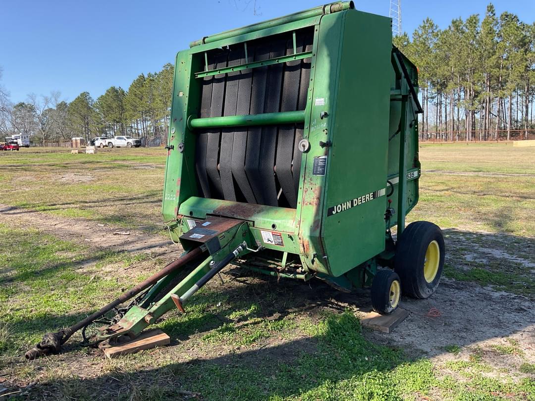 Image of John Deere 535 Primary image