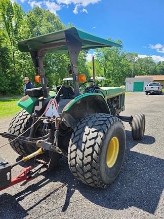 Image of John Deere 5400 equipment image 3