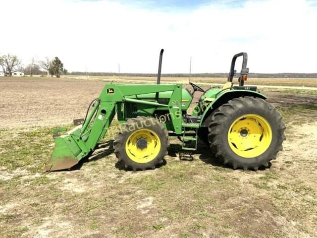 Image of John Deere 5400 equipment image 3