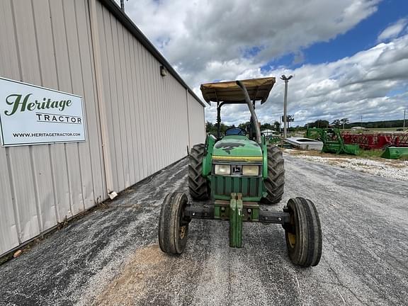 Image of John Deere 5400 equipment image 4