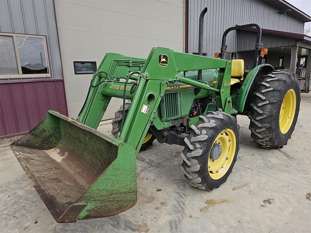 Image of John Deere 5400 equipment image 3