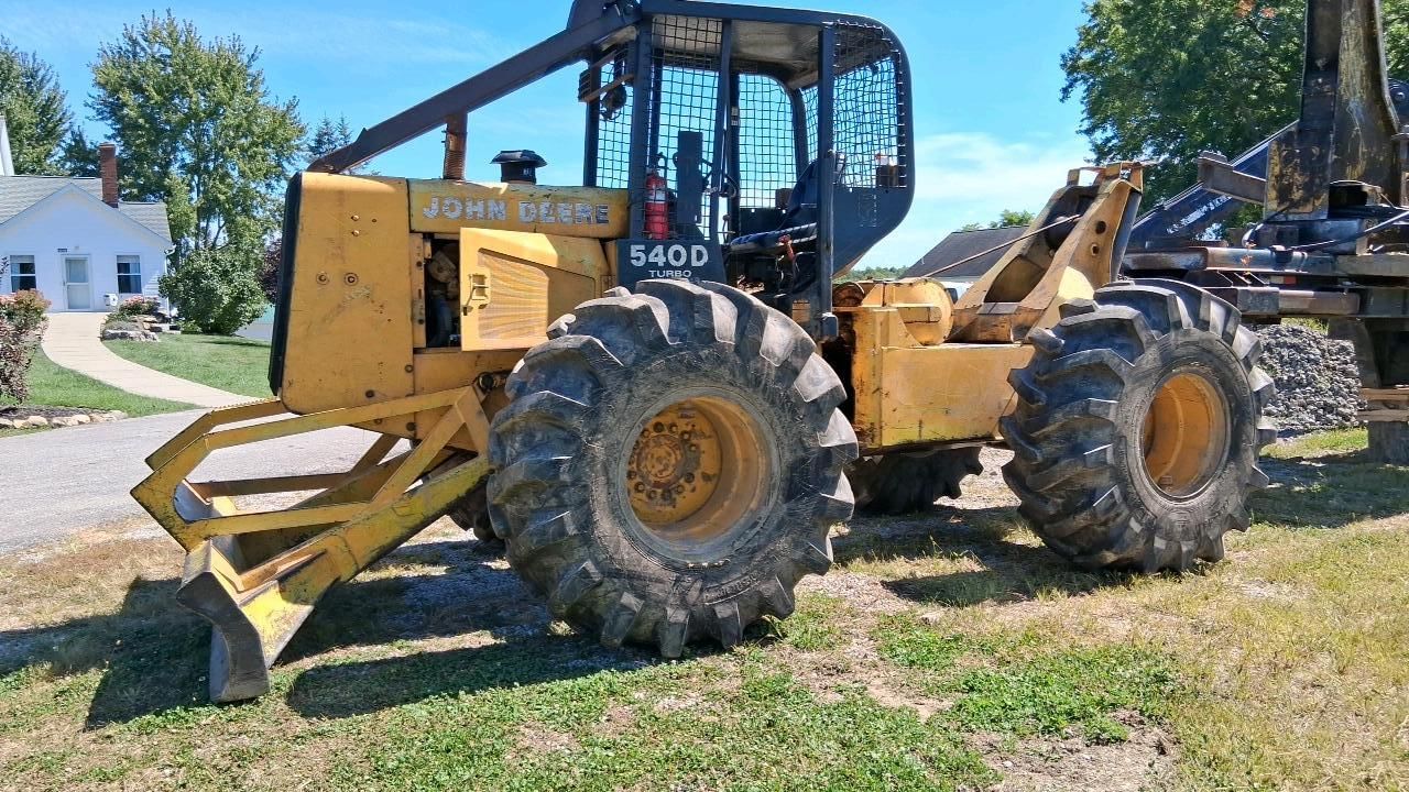 1994 John Deere 540D Equipment Image0