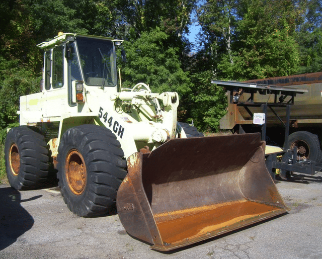 Image of John Deere 544GH equipment image 1