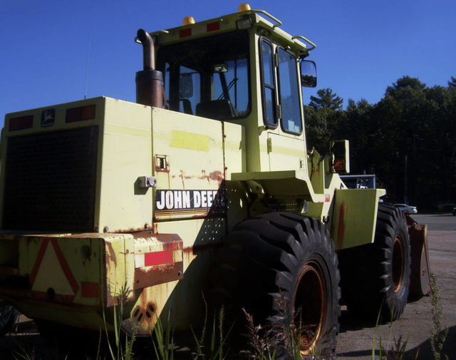 Image of John Deere 544GH equipment image 2