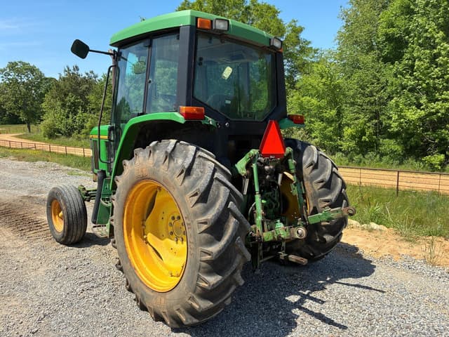 Image of John Deere 6200 equipment image 4