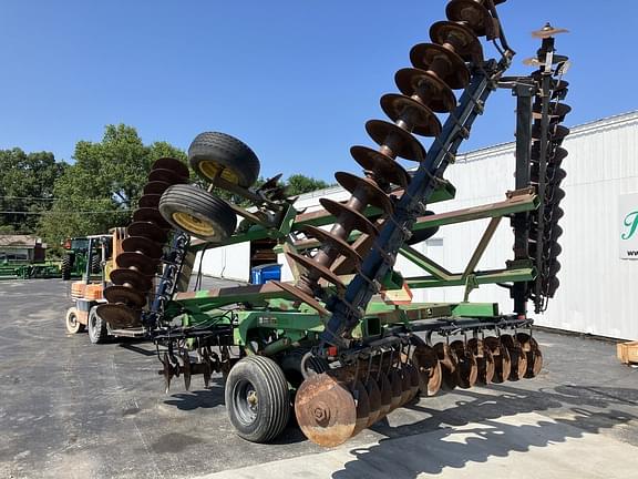 Image of John Deere 635 equipment image 2