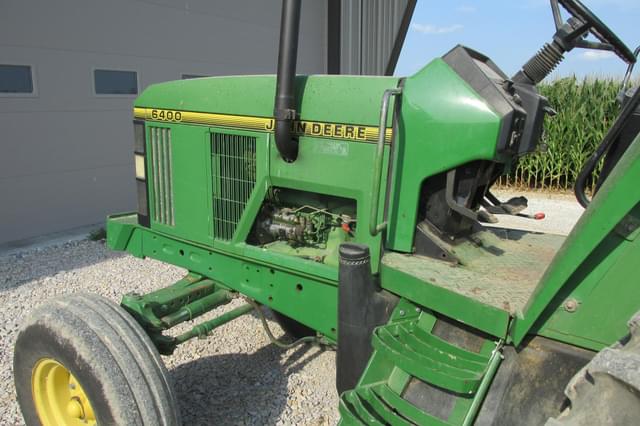 Image of John Deere 6400 equipment image 2