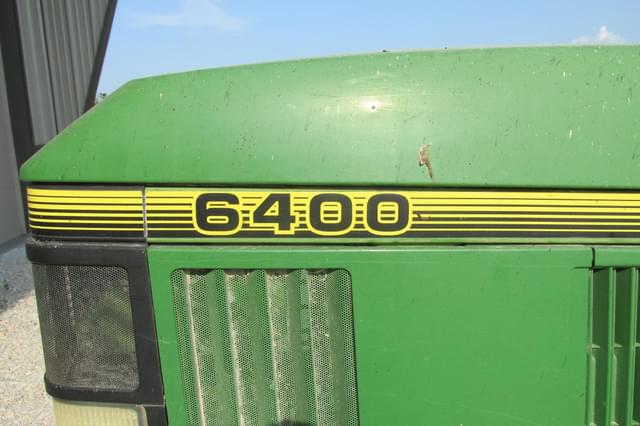 Image of John Deere 6400 equipment image 1