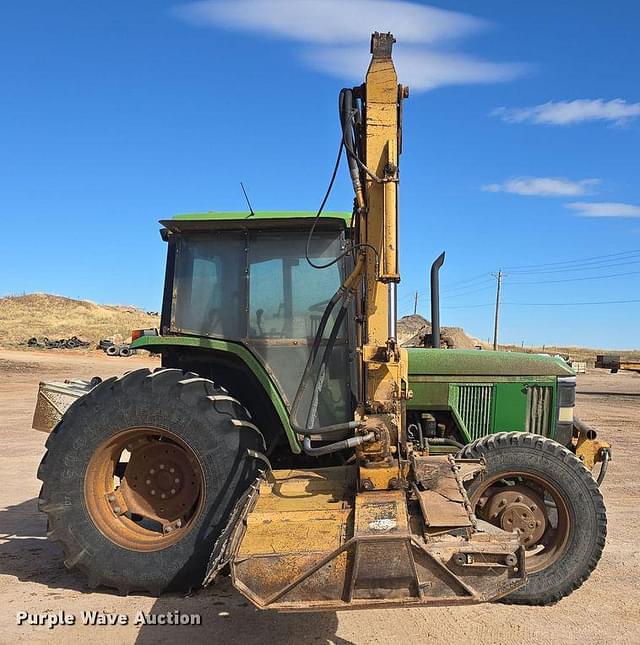 Image of John Deere 6400 equipment image 3