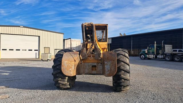 Image of John Deere 640E equipment image 4