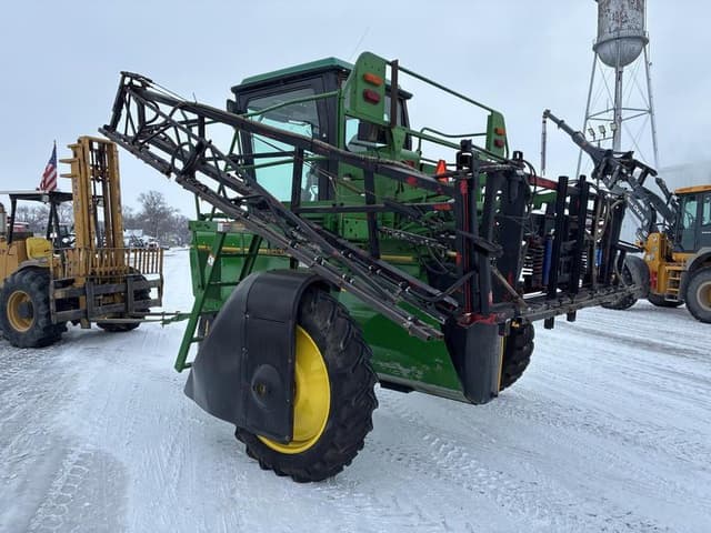 Image of John Deere 6500 equipment image 3