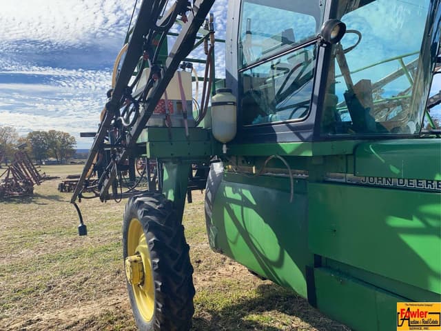 Image of John Deere 6500 equipment image 4