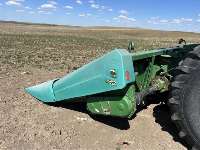 Image of John Deere 693 equipment image 2
