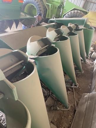 Image of John Deere 693 equipment image 1