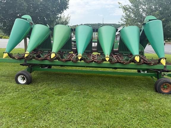 Image of John Deere 693 equipment image 4
