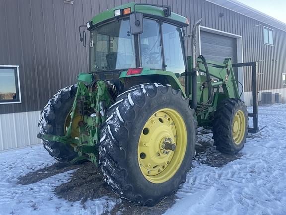 Image of John Deere 7200 equipment image 2