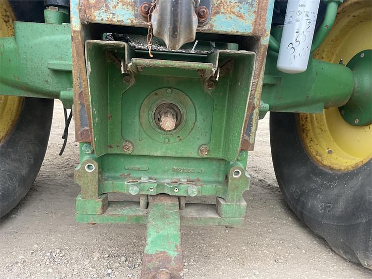 Main image John Deere 7200 5