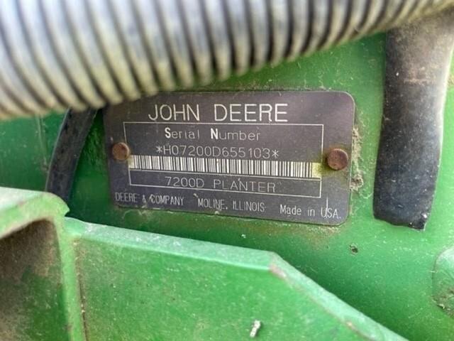 Image of John Deere 7200 equipment image 4