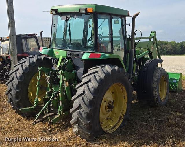 Image of John Deere 7200 equipment image 4