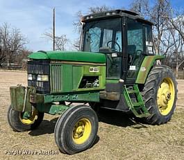 Main image John Deere 7200