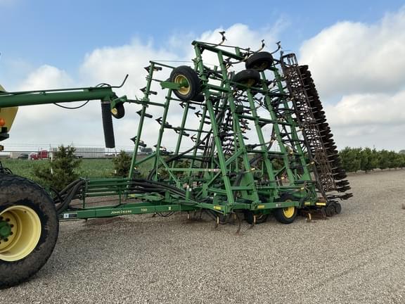 Image of John Deere 730 equipment image 3