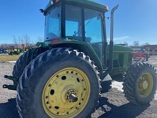 Main image John Deere 7400 1