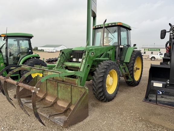 1994 John Deere 7400 Equipment Image0