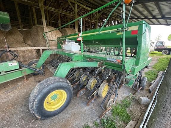 Image of John Deere 750 equipment image 3