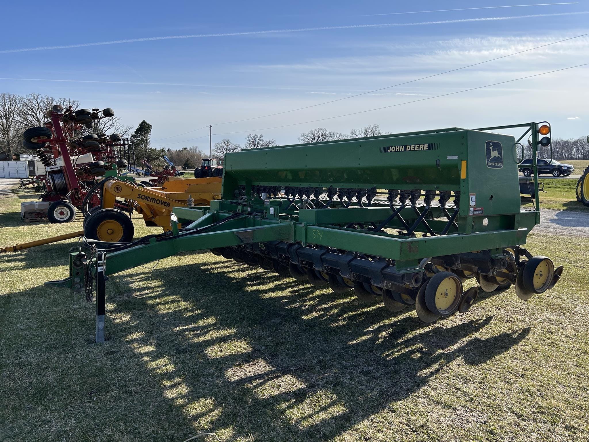 1994 John Deere 750 Equipment Image0