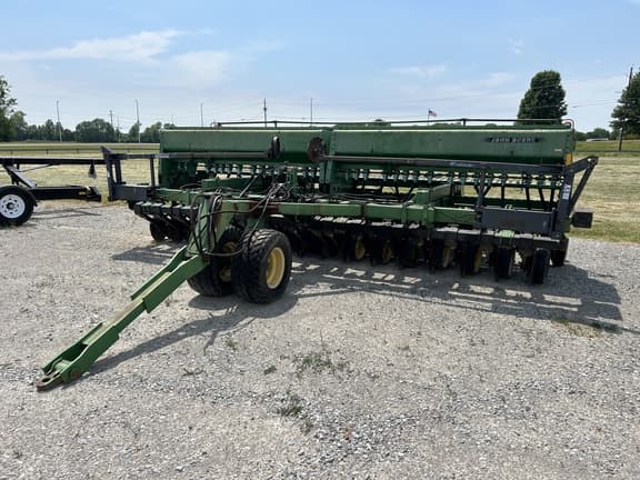 Image of John Deere 750 Primary image