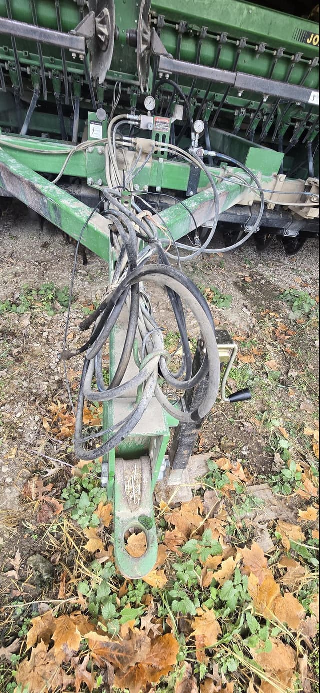 Image of John Deere 750 equipment image 4