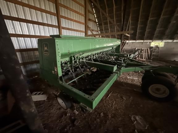 Image of John Deere 750 equipment image 2