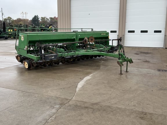 1994 John Deere 750 Equipment Image0