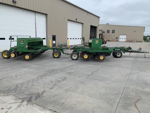 Image of John Deere 750 equipment image 1