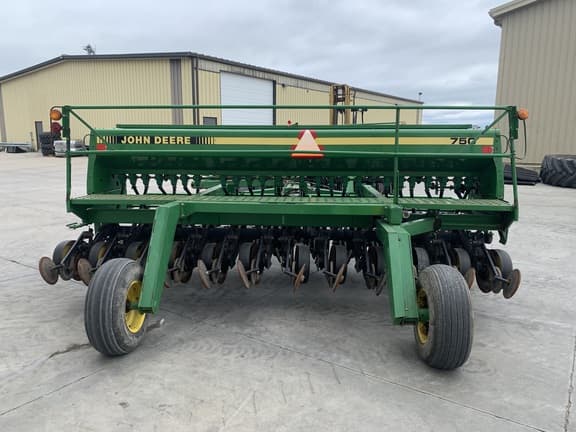 Image of John Deere 750 equipment image 3