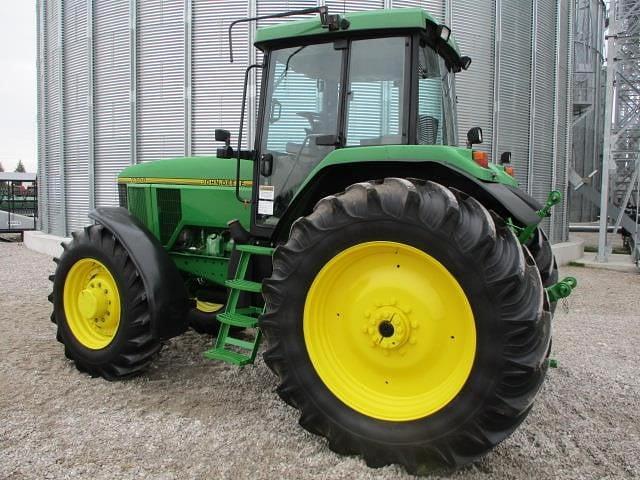 Image of John Deere 7700 equipment image 4