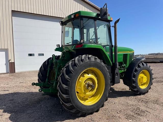 Image of John Deere 7700 equipment image 4