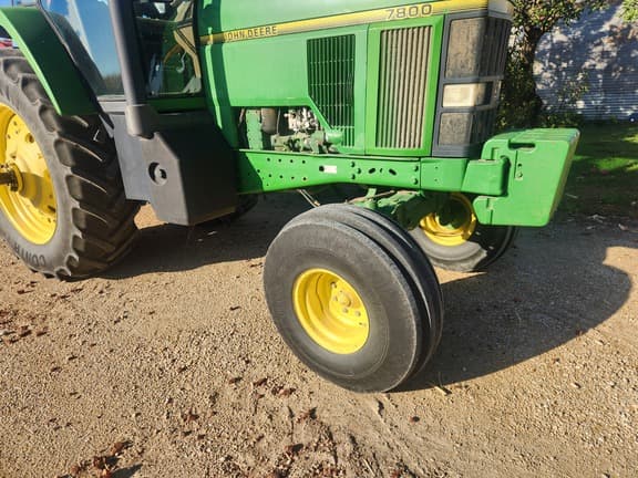 Image of John Deere 7800 equipment image 3