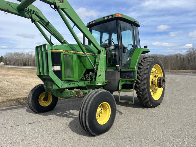 Image of John Deere 7800 equipment image 1