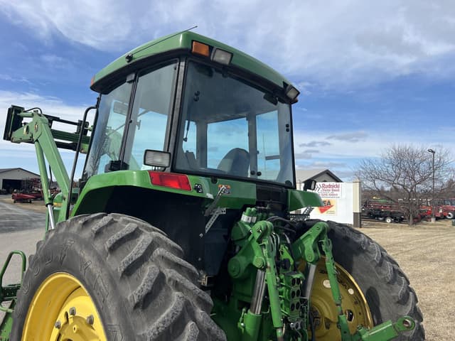 Image of John Deere 7800 equipment image 2