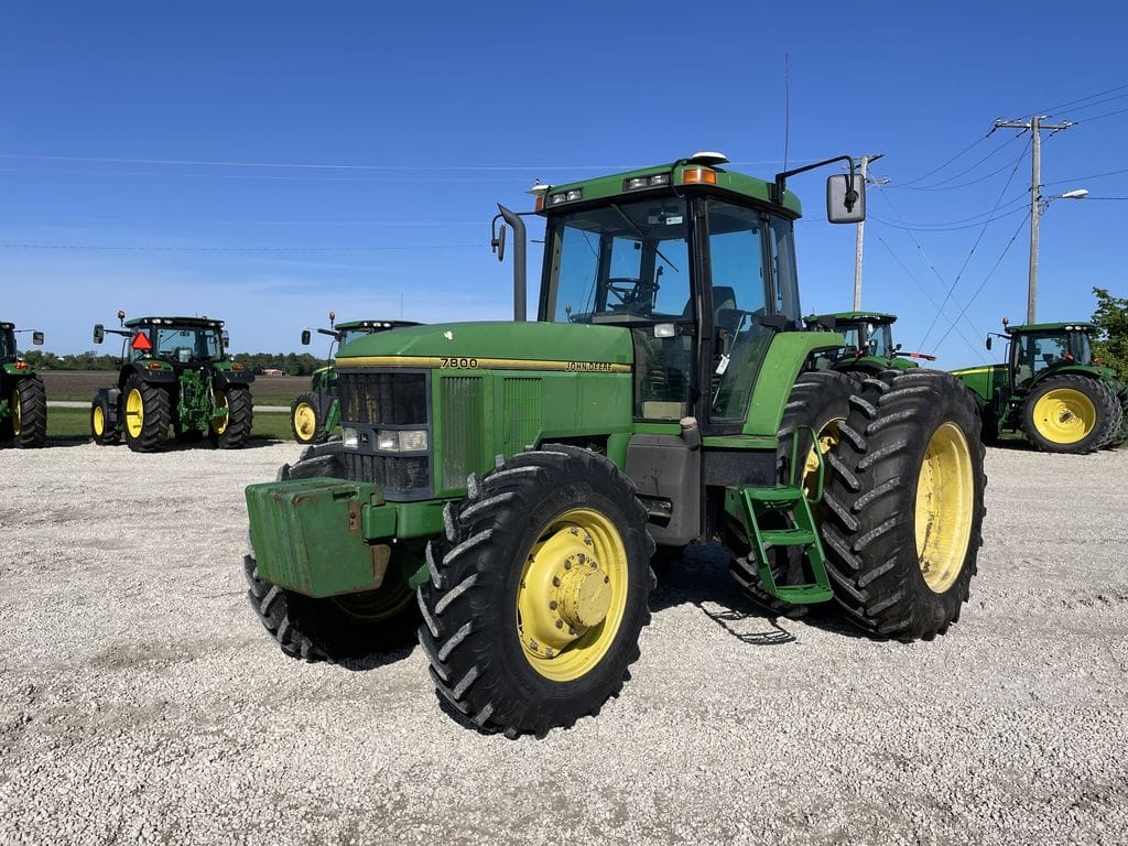 Main image John Deere 7800
