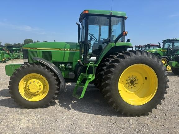 Image of John Deere 7800 equipment image 1