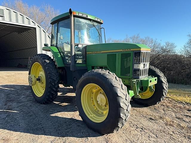 Image of John Deere 7800 equipment image 1