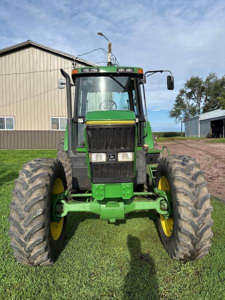 Image of John Deere 7800 equipment image 2