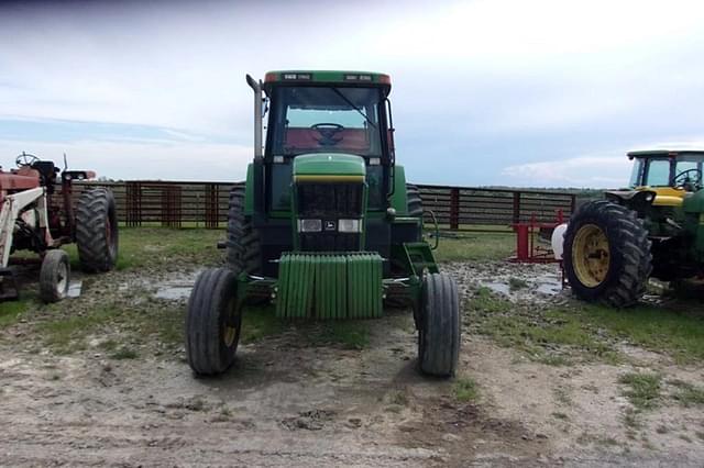 Image of John Deere 7800 equipment image 1