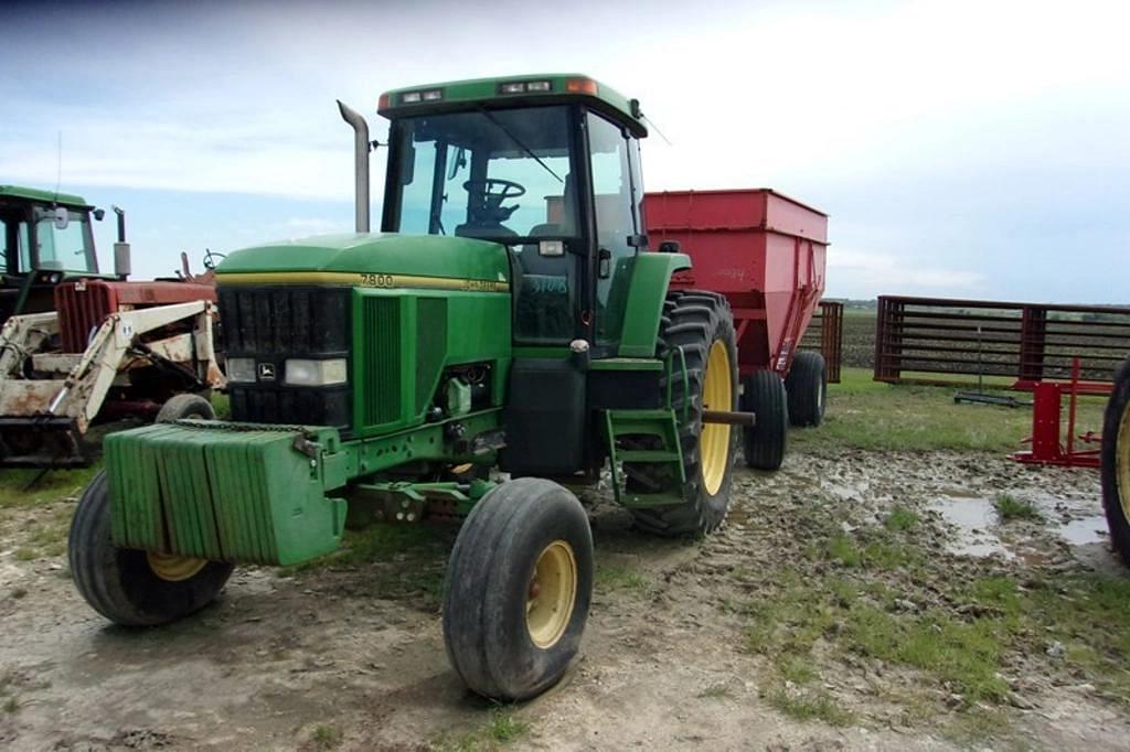 Image of John Deere 7800 Primary image